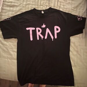 2 Chainz Pretty Girls Like Trap Music Tee Black & Pink